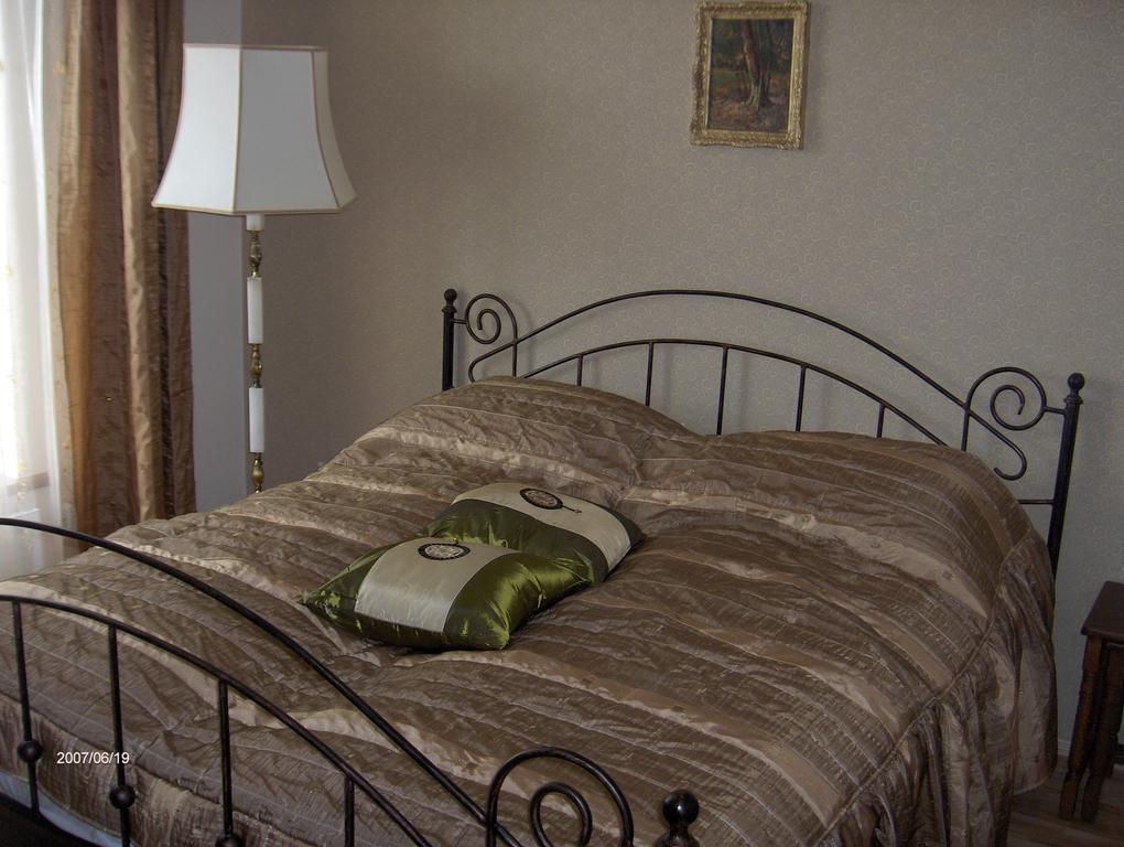 Hotel Centras Šakiai Quarto foto